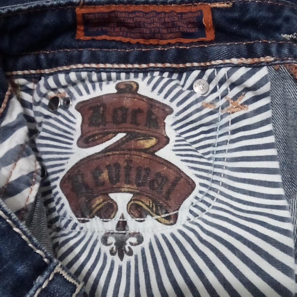 Rock Revival NWOT Women's 30 Capri Noelle Embellished Rhinestones Studs - Picture 6 of 10